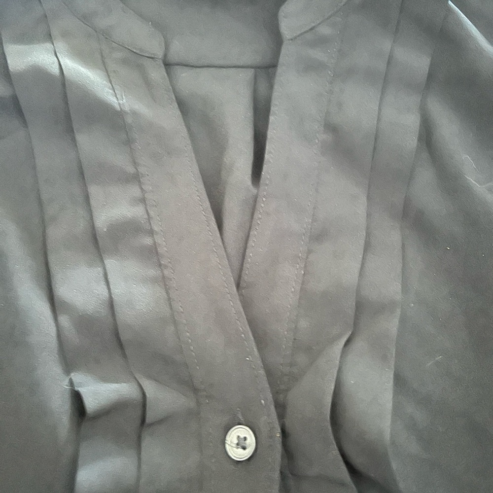 Banana Republic Navy V Neck Blouse Size Small - Picture 3 of 3